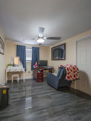 9436 PALM AVENUE, Port Richey, FL 34668