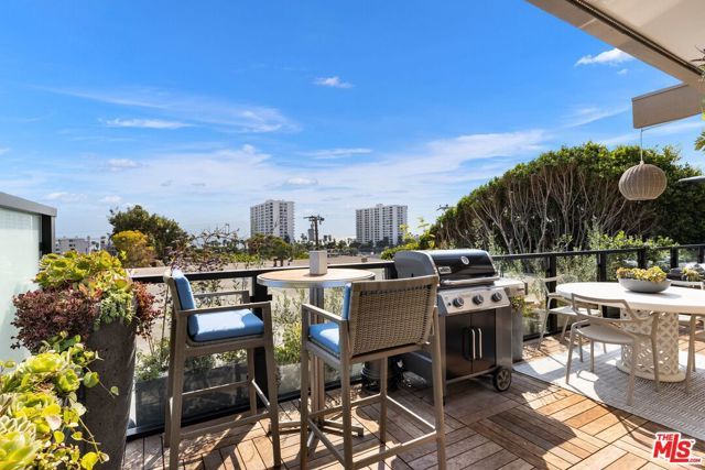 302 Ashland Avenue 301, Santa Monica, CA 90405