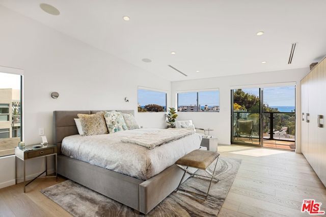 302 Ashland Avenue 301, Santa Monica, CA 90405
