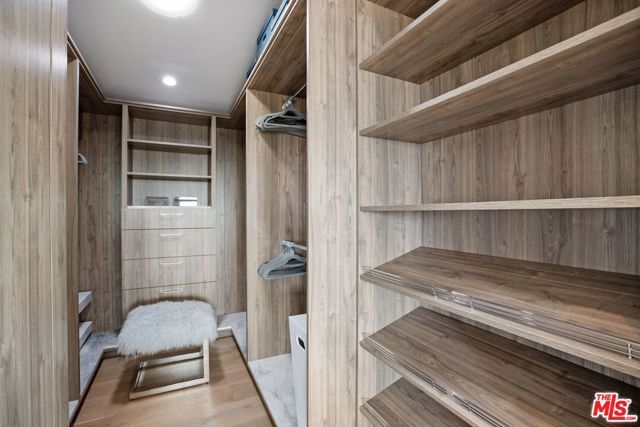 302 Ashland Avenue 301, Santa Monica, CA 90405