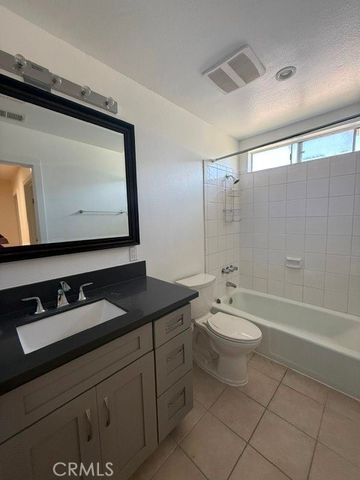 125 S Broadway A, Redondo Beach, CA 90277