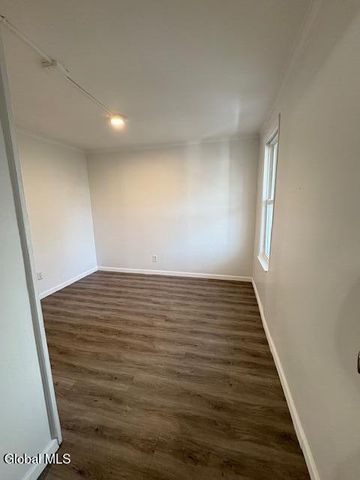 1606 Foster Avenue, Schenectady, NY 12308