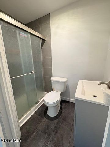 1606 Foster Avenue, Schenectady, NY 12308