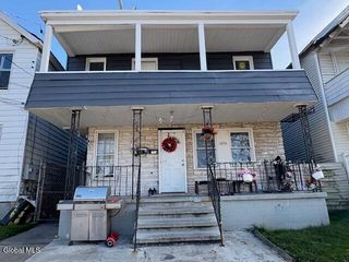 1606 Foster Avenue, Schenectady, NY 12308