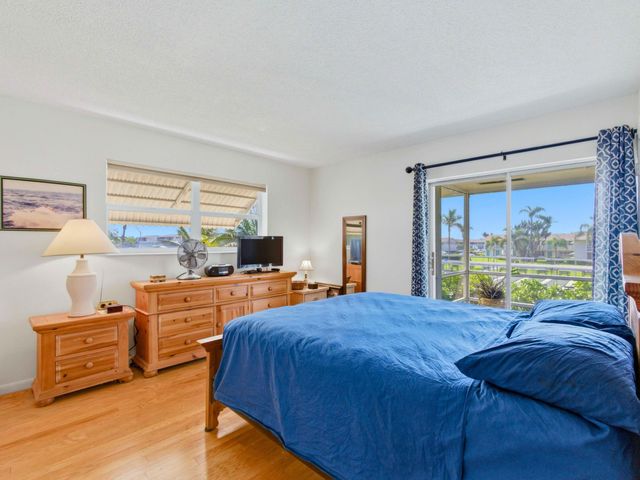 480 Horizon W, Boynton Beach, FL 33435