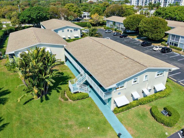 480 Horizon W, Boynton Beach, FL 33435