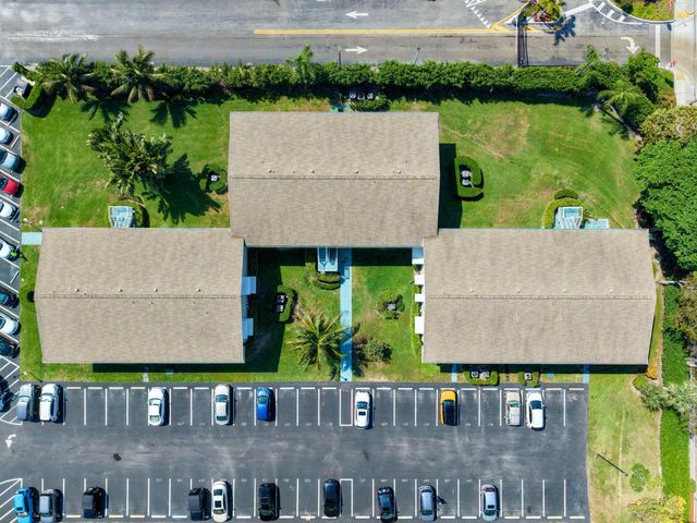 480 Horizon W, Boynton Beach, FL 33435