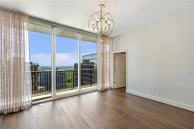 1080 Peachtree Street NE 3304, Atlanta, GA 30309