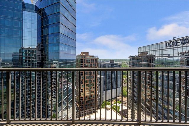 1080 Peachtree Street NE 3304, Atlanta, GA 30309