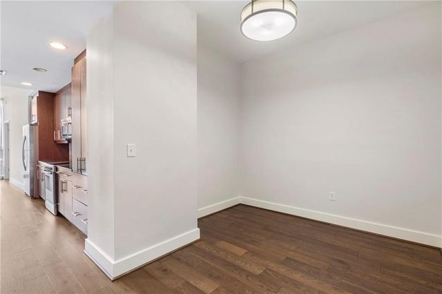 1080 Peachtree Street NE 3304, Atlanta, GA 30309