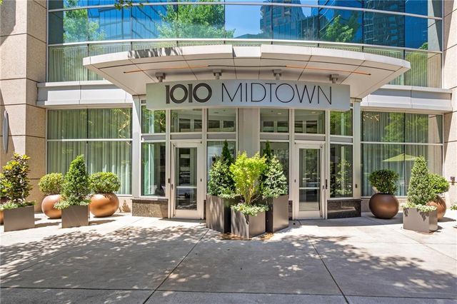 1080 Peachtree Street NE 3304, Atlanta, GA 30309