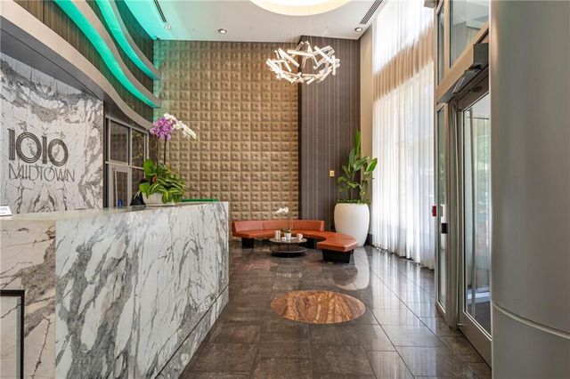 1080 Peachtree Street NE 3304, Atlanta, GA 30309