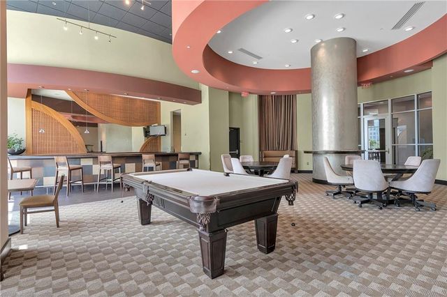 1080 Peachtree Street NE 3304, Atlanta, GA 30309