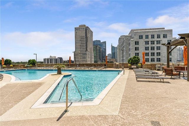 1080 Peachtree Street NE 3304, Atlanta, GA 30309