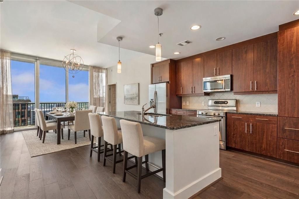 1080 Peachtree Street NE 3304, Atlanta, GA 30309
