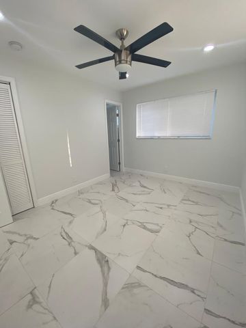 2846 N North Dixie Highway, Boca Raton, FL 33431