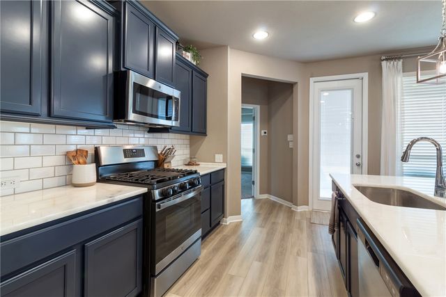 6302 Daytona Drive, College Station, TX 77845