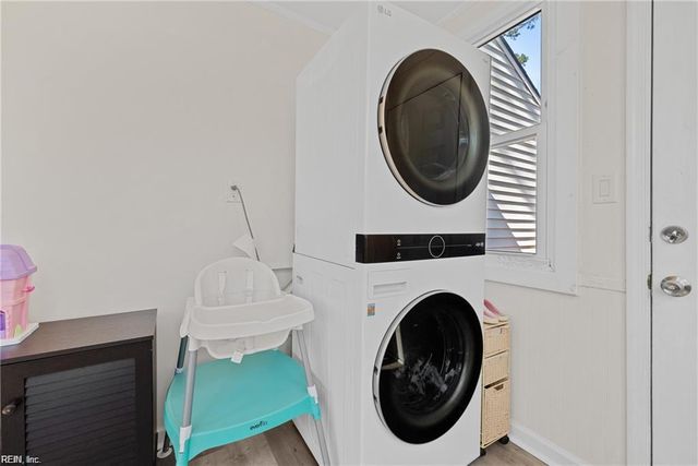 621 72nd ST, Newport News, VA 23605