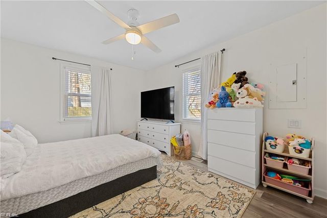 621 72nd ST, Newport News, VA 23605