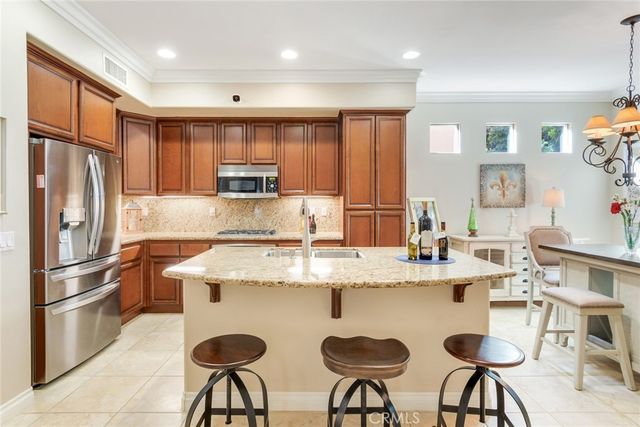 23799 Cahuilla Court, Corona, CA 92883