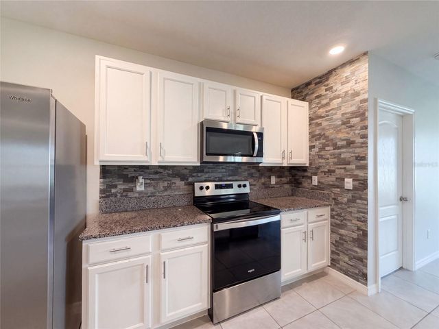 2112 ELIO RIDGE DRIVE, Zellwood, FL 32798