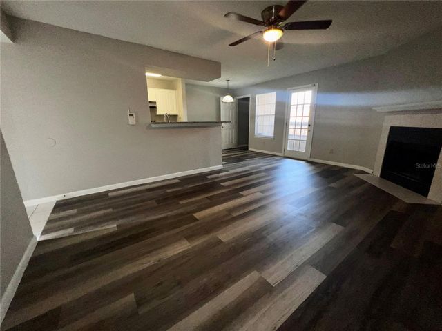 4355 PERKINSHIRE LANE 104, Orlando, FL 32822