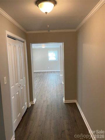 102 Mcdowell Street, Great Falls, SC 29055