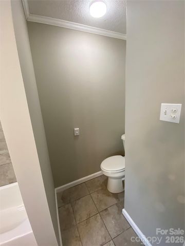 102 Mcdowell Street, Great Falls, SC 29055
