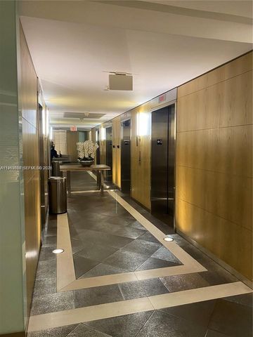 92 SW 3rd St 1509, Miami, FL 33130