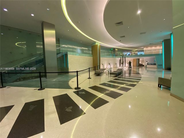 92 SW 3rd St 1509, Miami, FL 33130