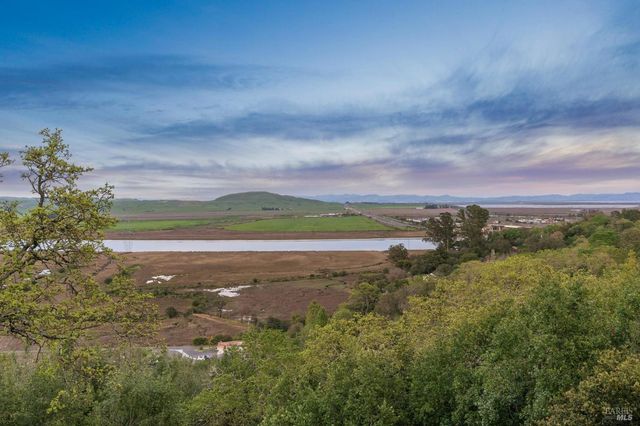 160 Crest Rd, Novato, CA 94945