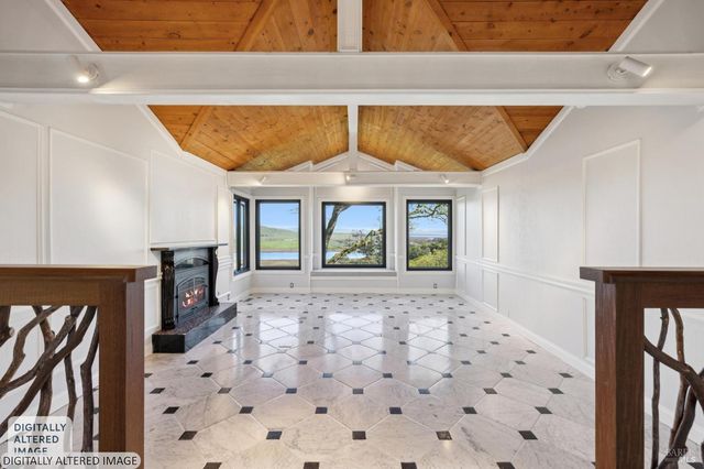 160 Crest Rd, Novato, CA 94945