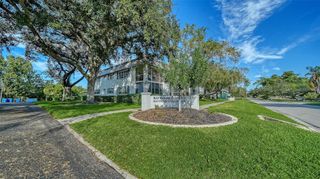 1701 SOUTHWOOD STREET 1701, Sarasota, FL 34231