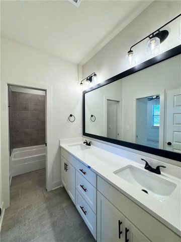 3601 W Laney Street, Rogers, AR 72758