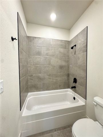 3601 W Laney Street, Rogers, AR 72758