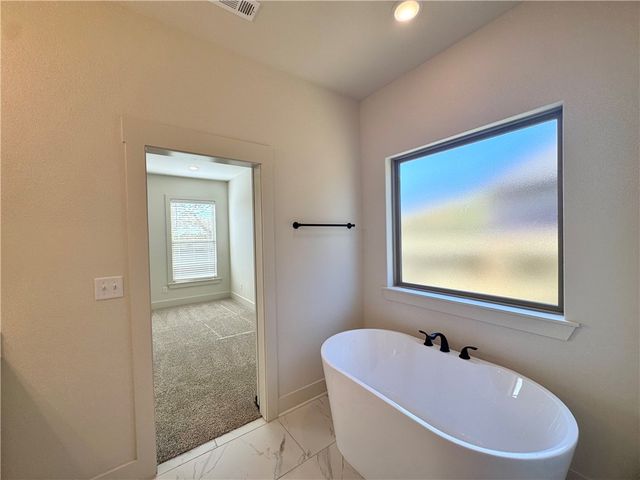 3601 W Laney Street, Rogers, AR 72758