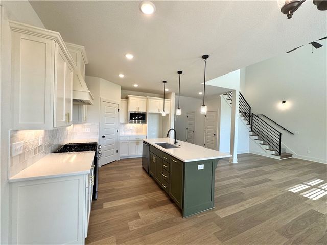 3601 W Laney Street, Rogers, AR 72758