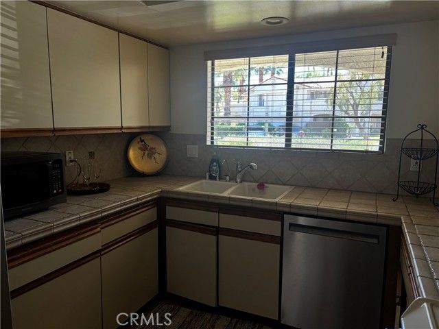 2701 E Mesquite, Palm Springs, CA 92264