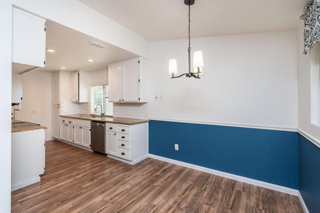 9169 Renee Ann St, Orangevale, CA 95662