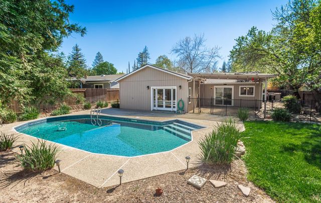 9169 Renee Ann St, Orangevale, CA 95662