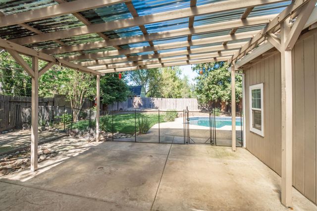 9169 Renee Ann St, Orangevale, CA 95662