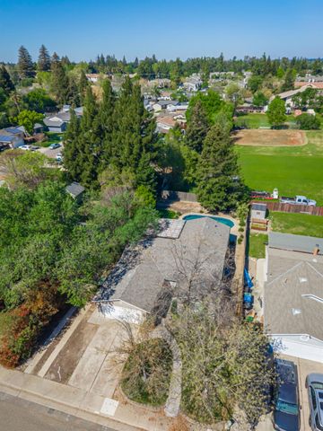 9169 Renee Ann St, Orangevale, CA 95662