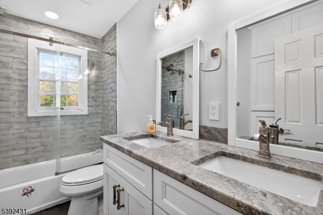 101 Cheshire Ln, Ringwood Boro, NJ 07456