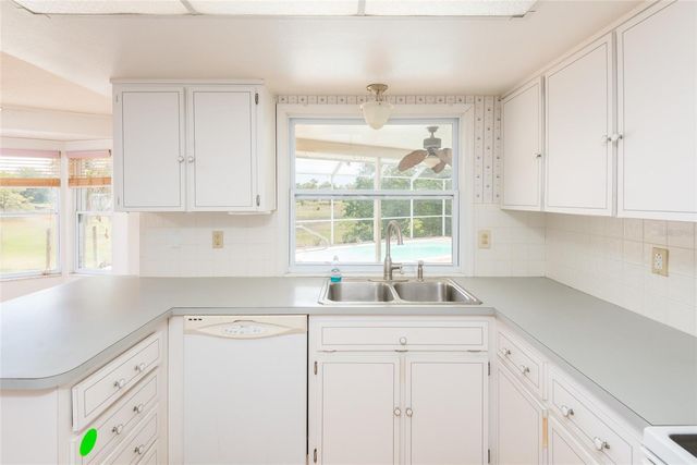 7550 GATES CIRCLE, Spring Hill, FL 34606