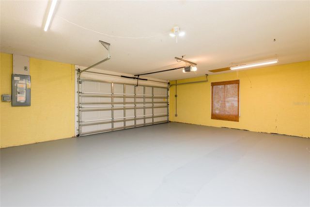 7550 GATES CIRCLE, Spring Hill, FL 34606