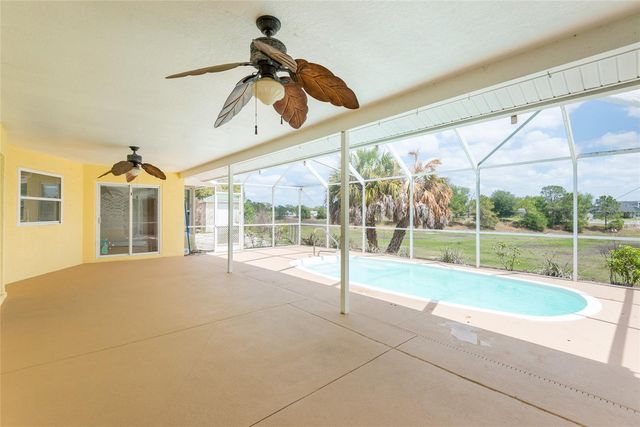 7550 GATES CIRCLE, Spring Hill, FL 34606