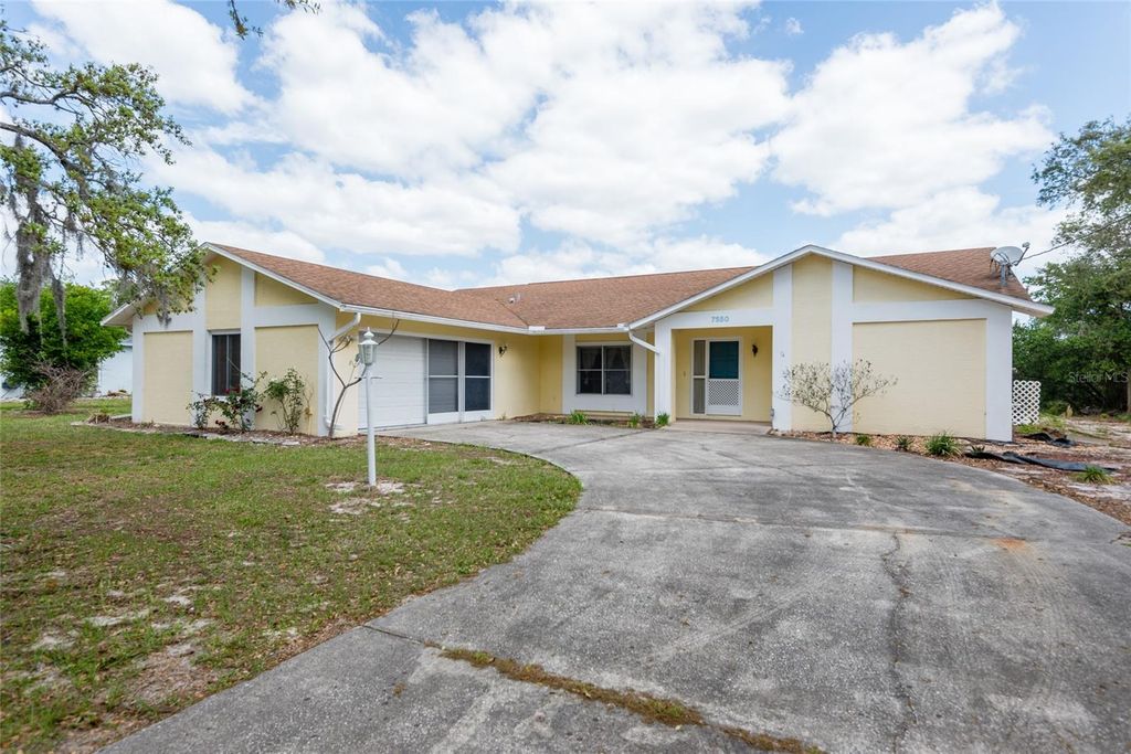 7550 GATES CIRCLE, Spring Hill, FL 34606