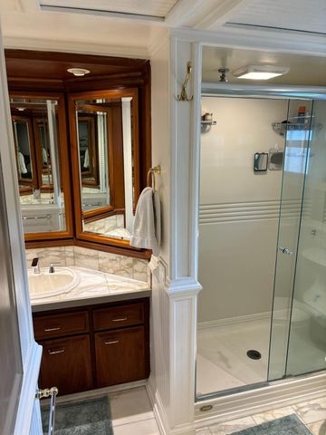 224 NE 16th Ter, Fort Lauderdale, FL 33301