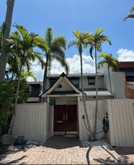 224 NE 16th Ter, Fort Lauderdale, FL 33301