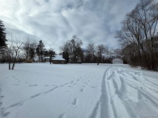 47420 W Ann Arbor Trail, Plymouth, MI 48170